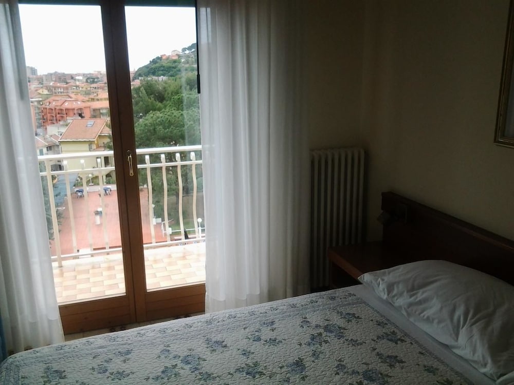 Apartment, 1 Bedroom (up 4 people) photo 3