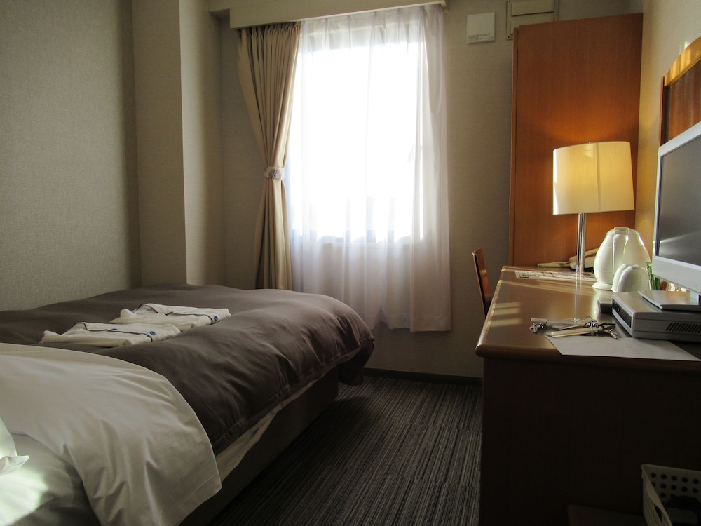 Semi-Double Room, Smoking photo 2