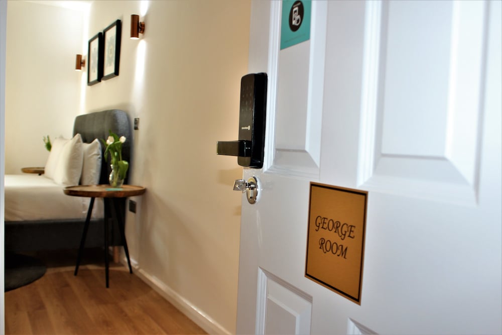 City Double Room photo 3