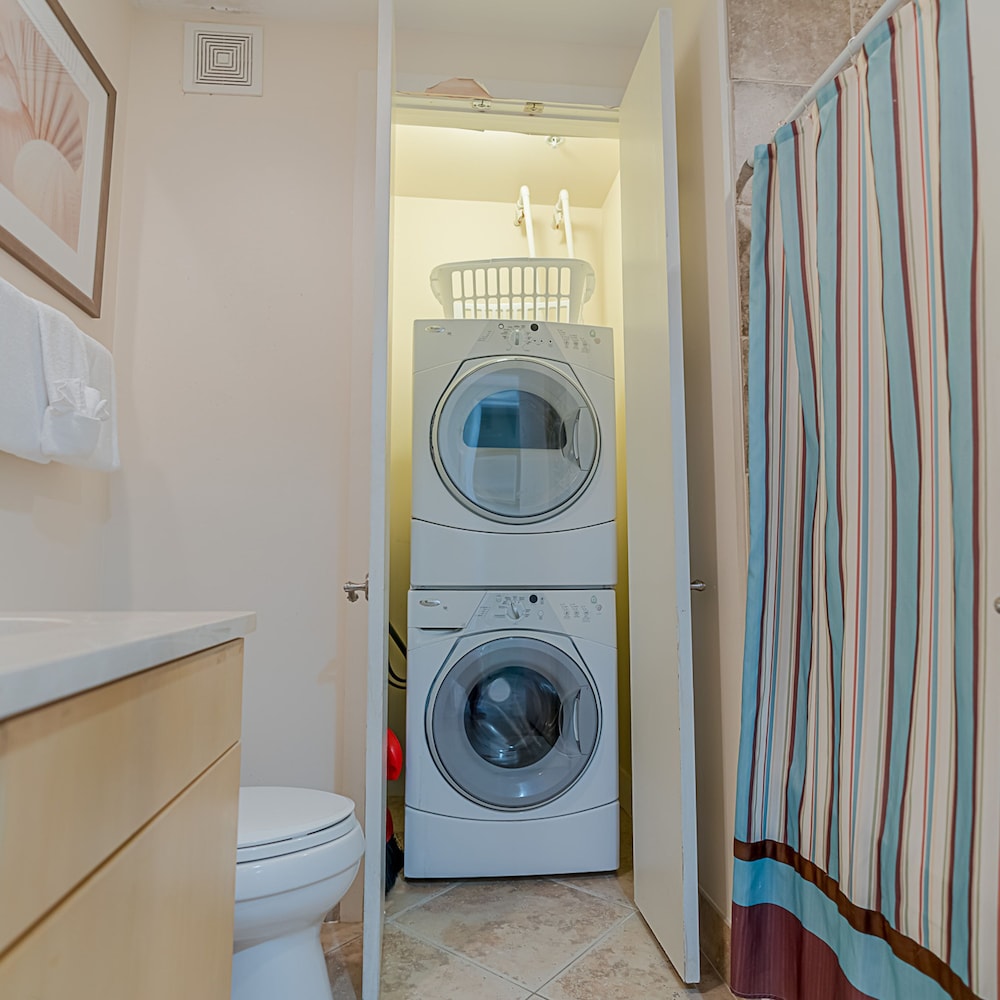 Seas the Day in this Luxury Condo at Diamond Beach Ocean Views Incredible Pools Amenities, Kuva 5
