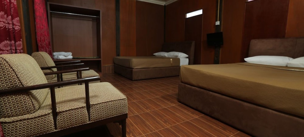 Twin Room, Private Bathroom