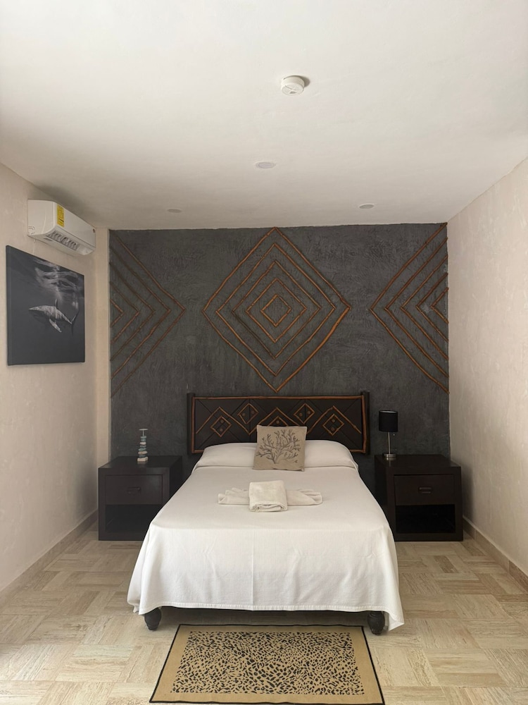 Superior Room, Partial Sea View - Photo 2
