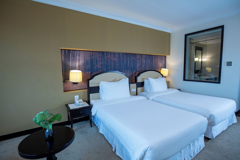 Deluxe Room - Photo 2