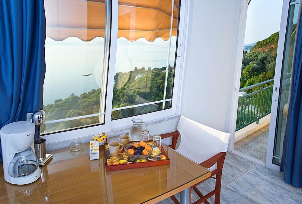 Studio, Sea View (For 3) photo 2