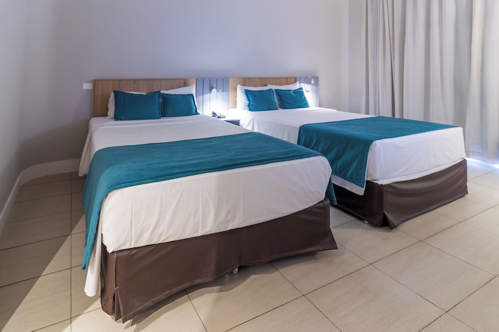 Superior Quadruple Room - Photo 1