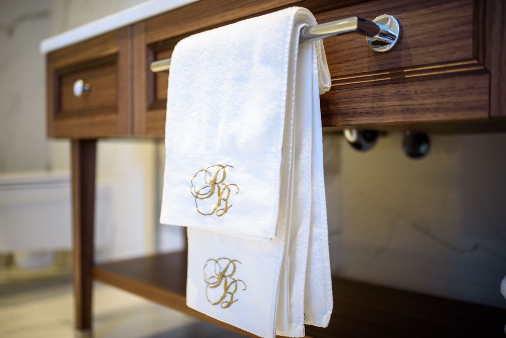 Executive Double Room, 1 King Bed, Balcony, Sea View