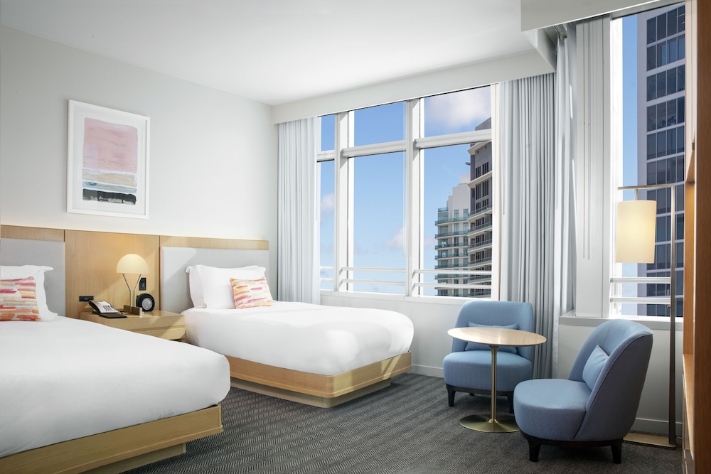Room, 2 Double Beds, Bay View