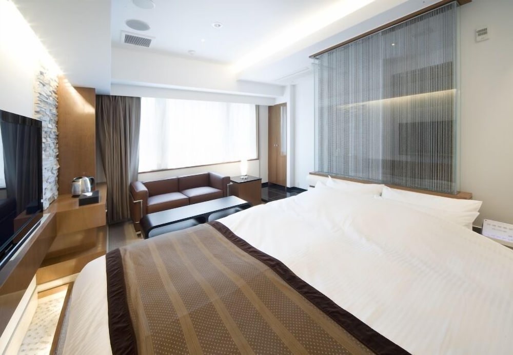 [Late Check-In 9 PM~] Economy Double Room, Smoking
