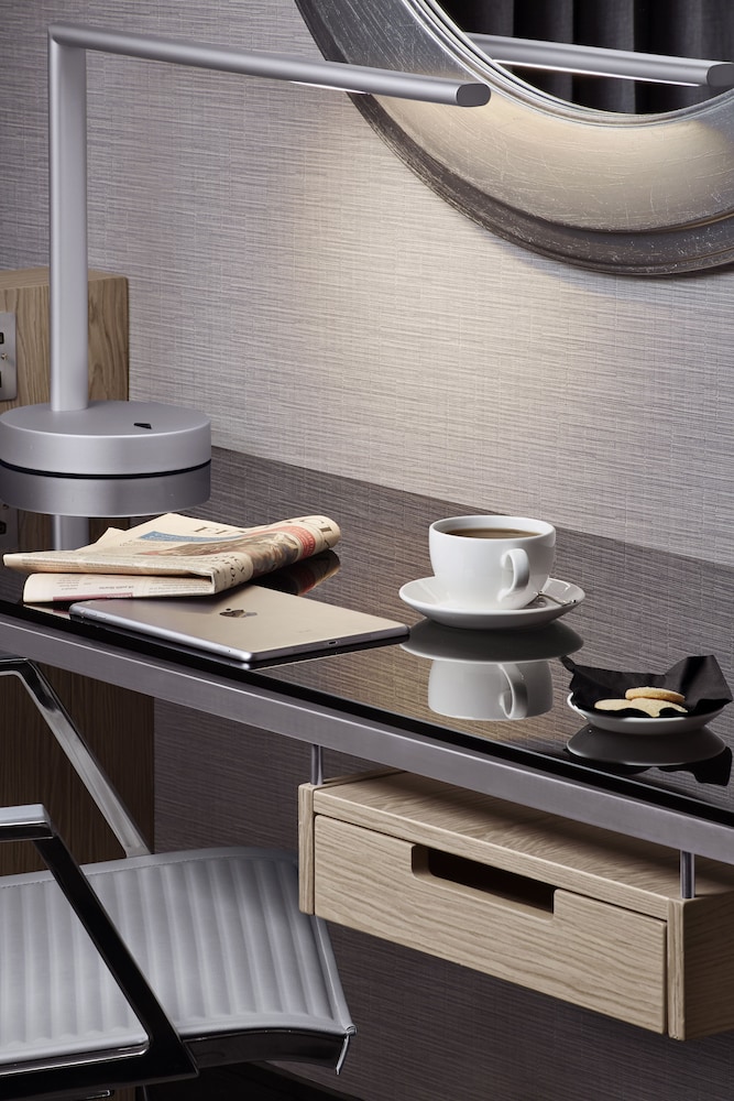 Premium Room - Photo 6
