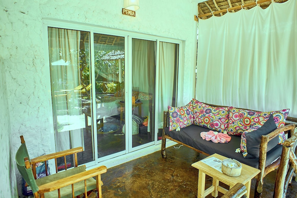 Standard Double Room, 1 King Bed, Balcony, Pool View