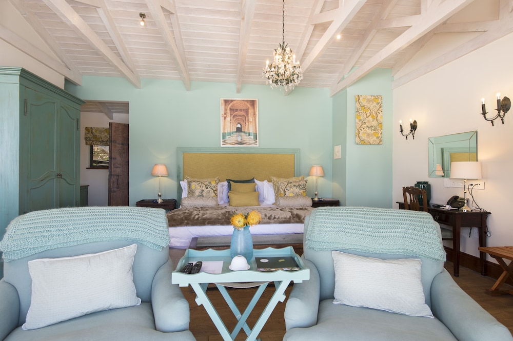Luxury Island Suites photo 1