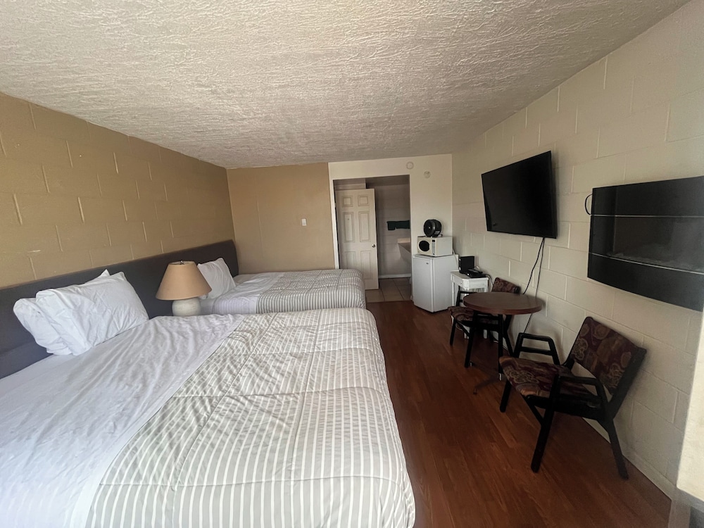 Double Room, 2 Double Beds photo 3