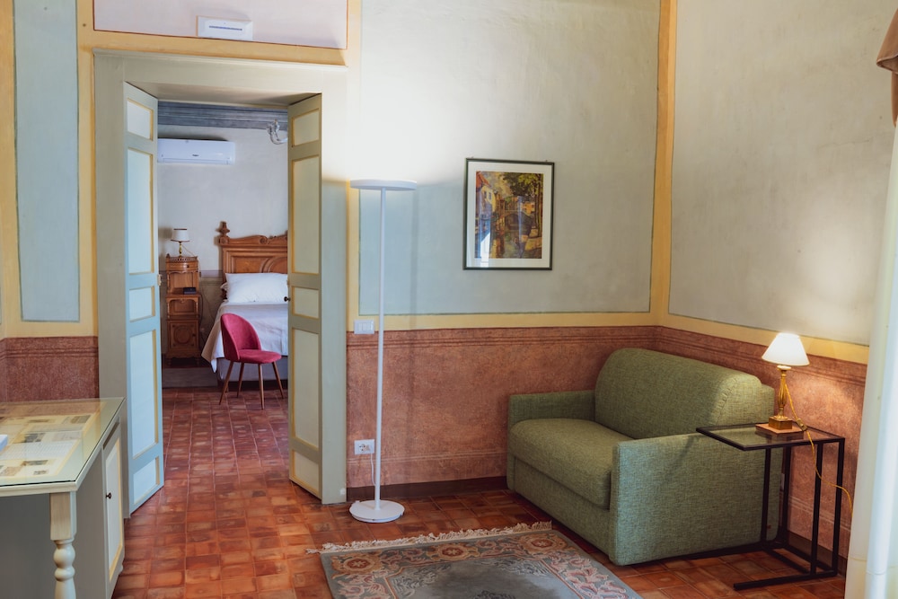 Exclusive Suite photo 3