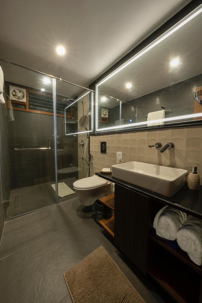 Deluxe Room, City View photo 2
