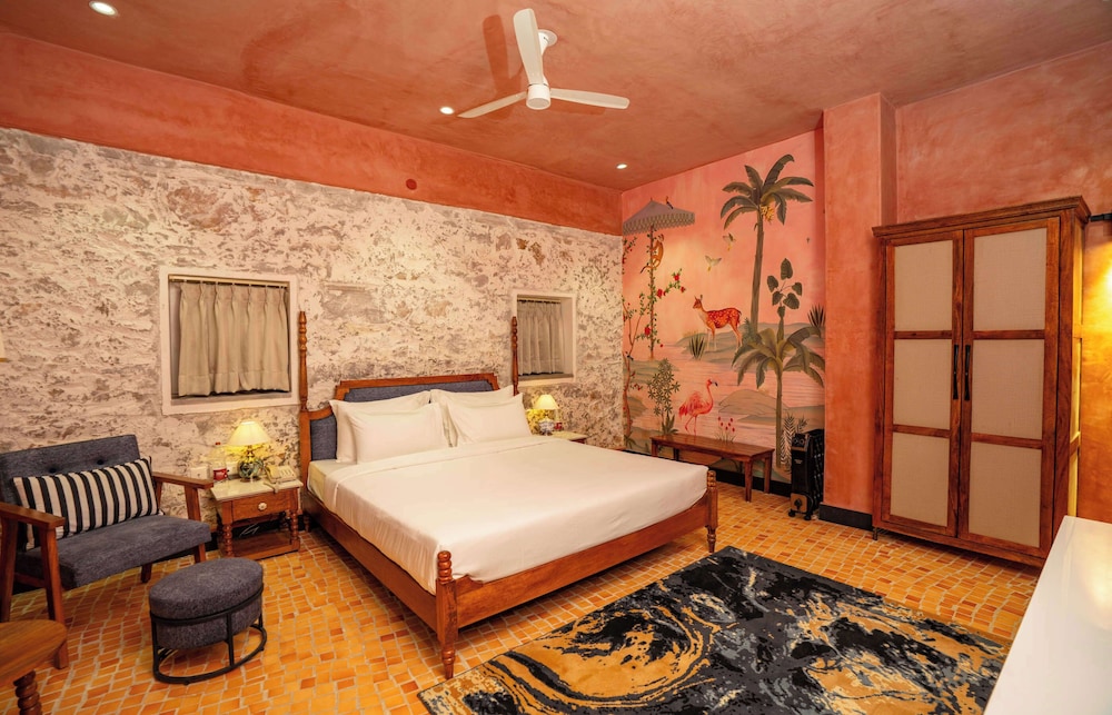 Suite, Garden View