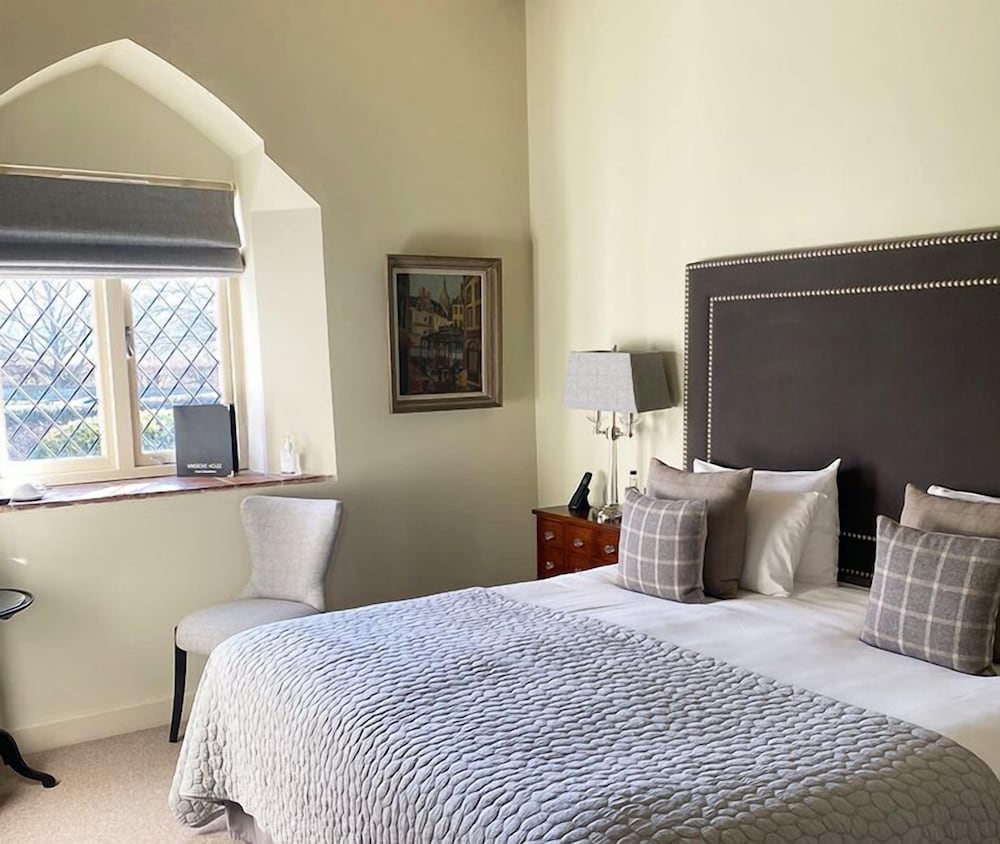 Standard Double Room photo 3