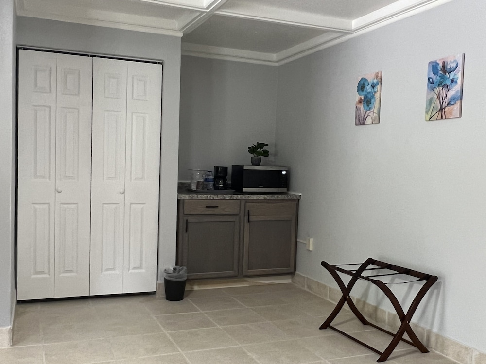 Standard Room - Photo 2
