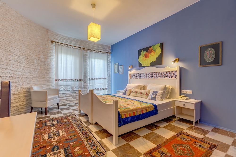 Double Room, Balcony - Photo 1