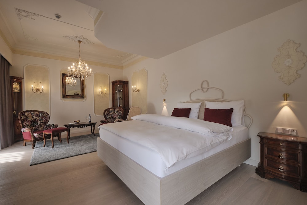 Premium Suite, 1 Bedroom, Non Smoking, Garden Area photo 3