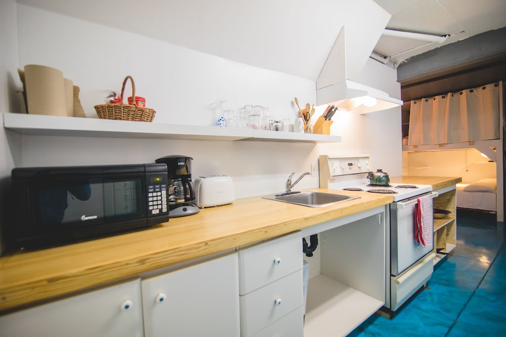 Economy Shared Dormitory, Mixed Dorm photo 2