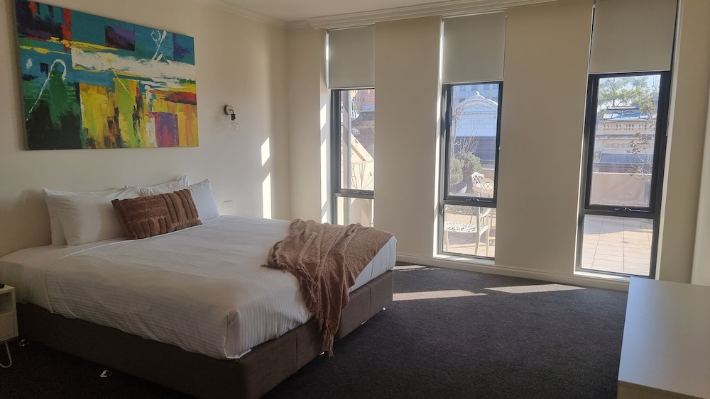 Executive Penthouse photo 3