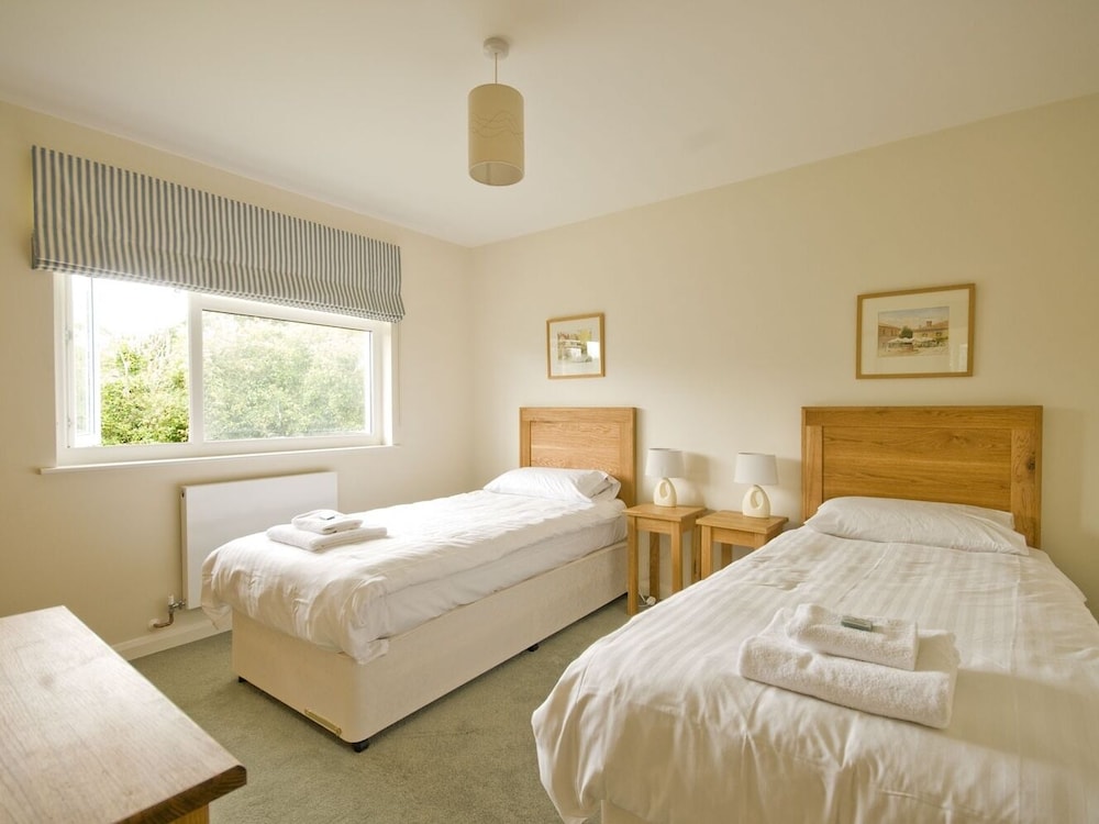 Cottage photo 2