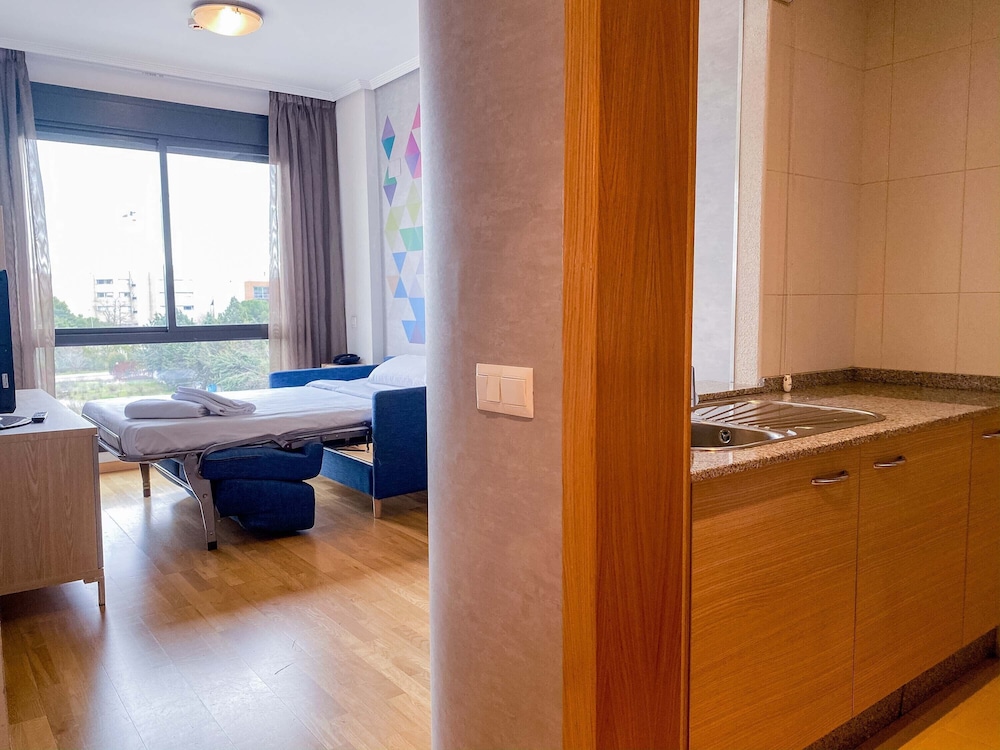 Apartment, 1 Bedroom (sofa bed) - Photo 3