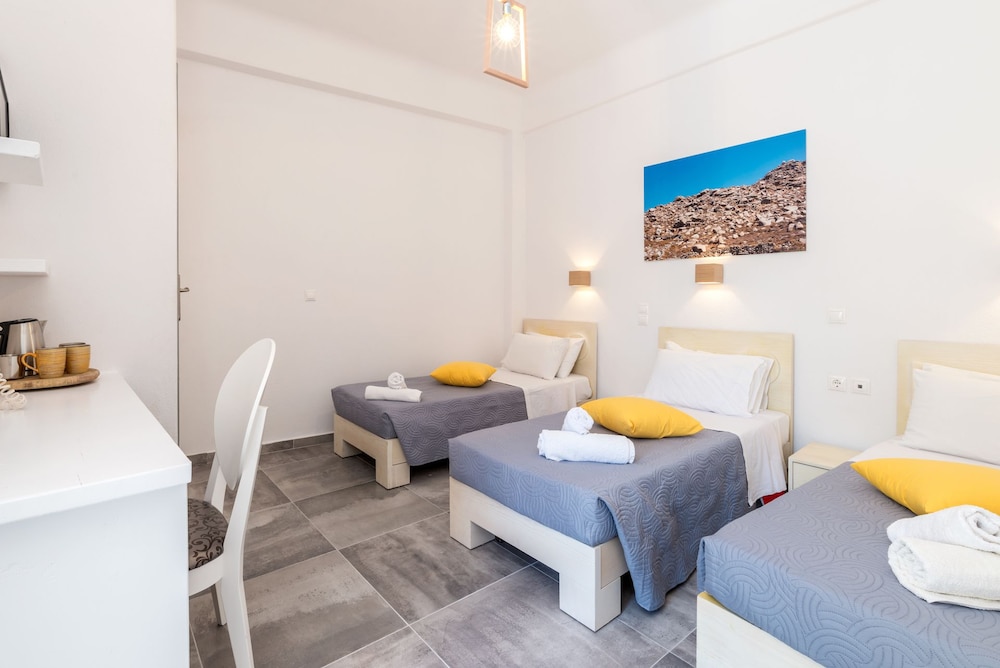 Classic Triple Room