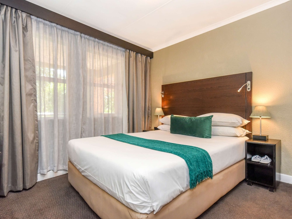 Standard Apartment, 2 Queen Beds - Photo 1