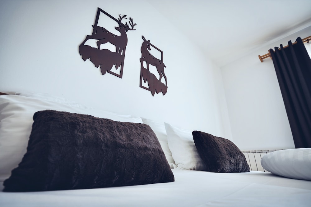 Deluxe Twin Room - Photo 2