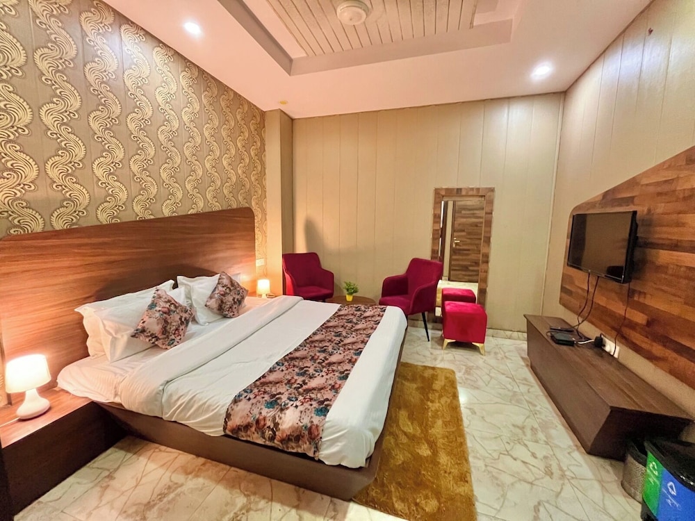 Double or Twin Room photo 2