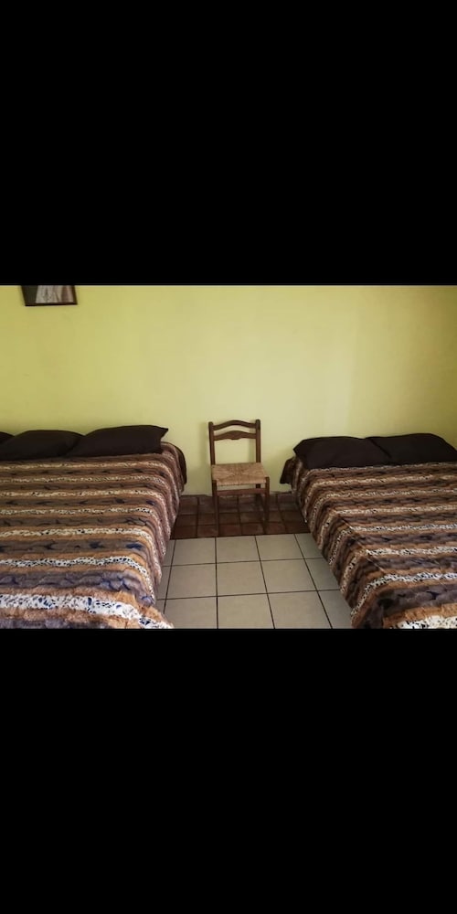 Room photo 2
