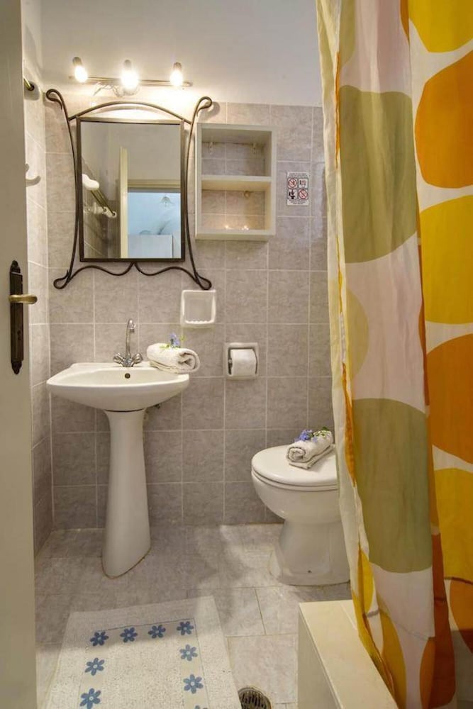 Apartment photo 3