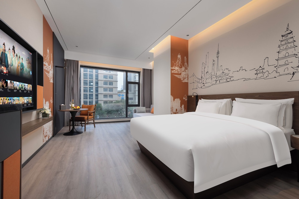 Luxury Double Room, Non Smoking, City View