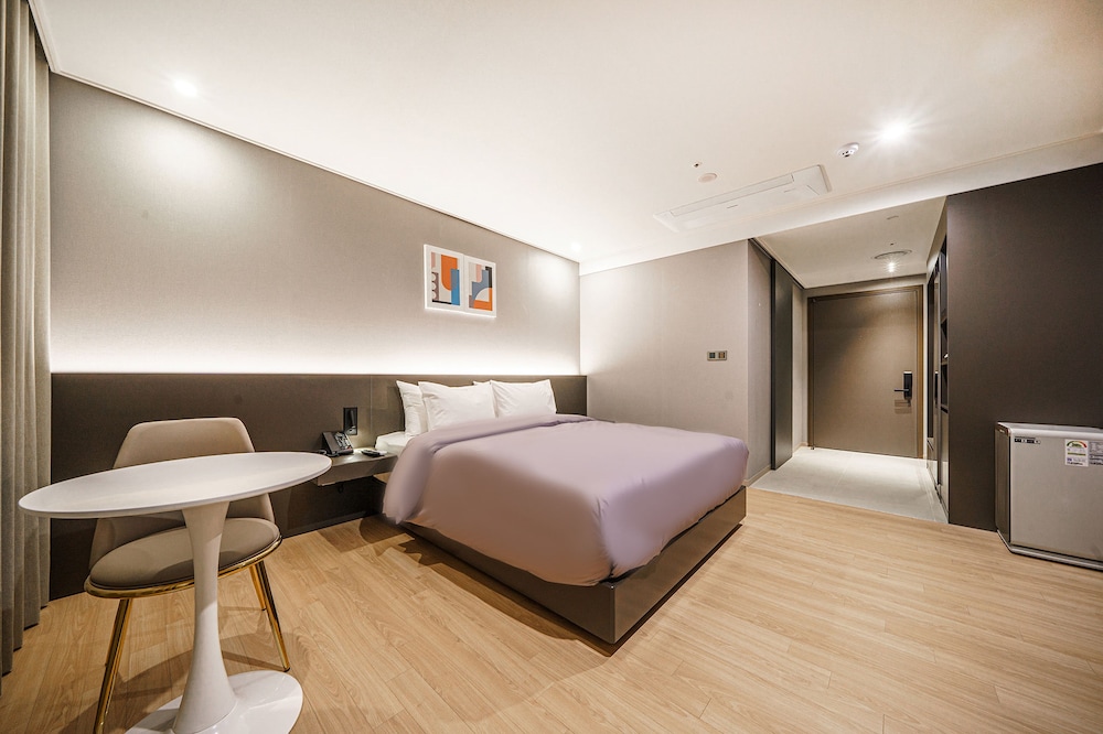 Premier Double Room - Photo 6