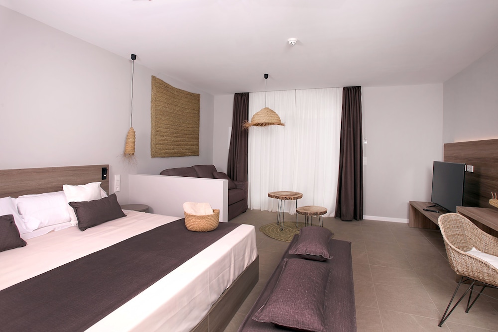 Junior Suite, Terrace (Eques Premium) photo 2