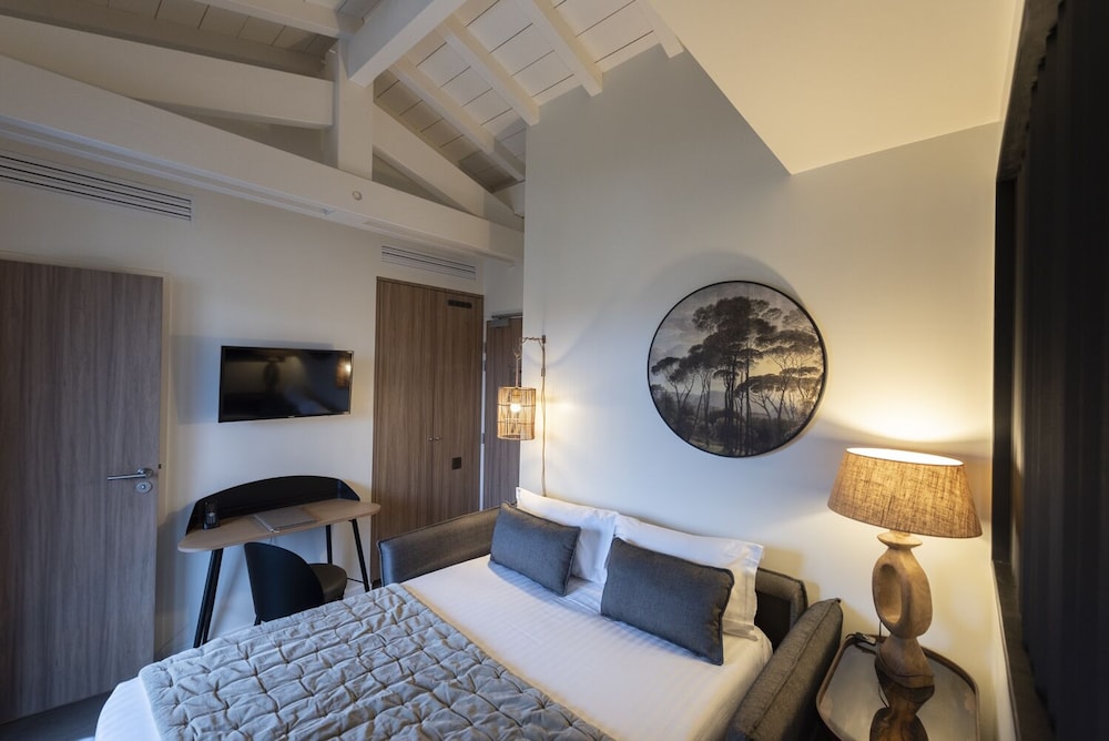 Family Quadruple Room (Ambroisie) - Photo 11
