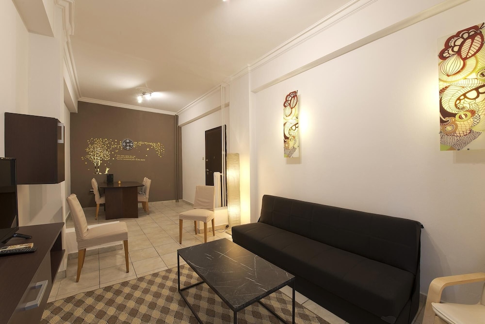 Apartment photo 1