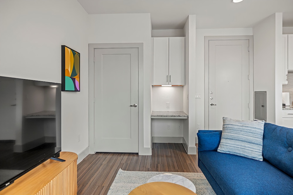 Premium Apartment, 1 Bedroom, Accessible - Photo 3