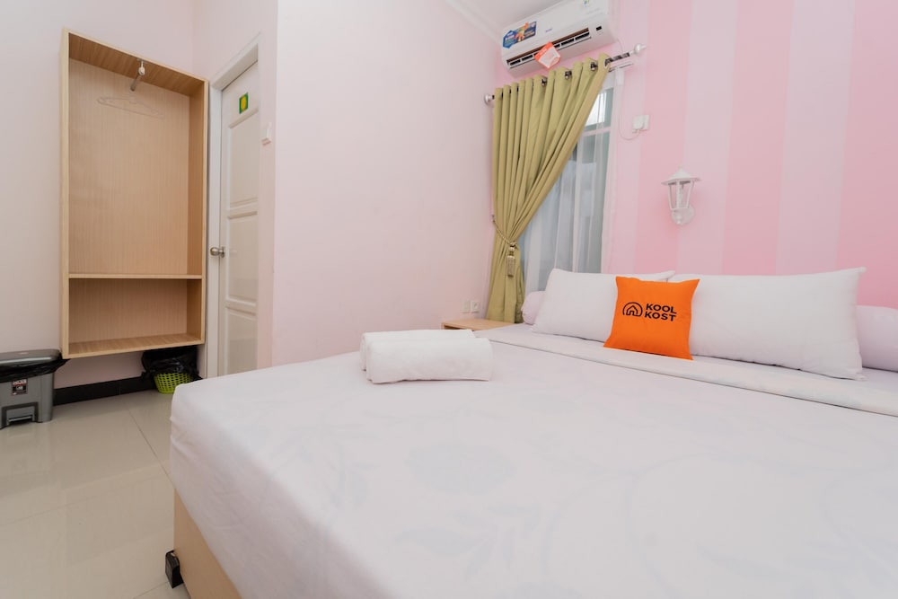 Standard Room - Photo 1