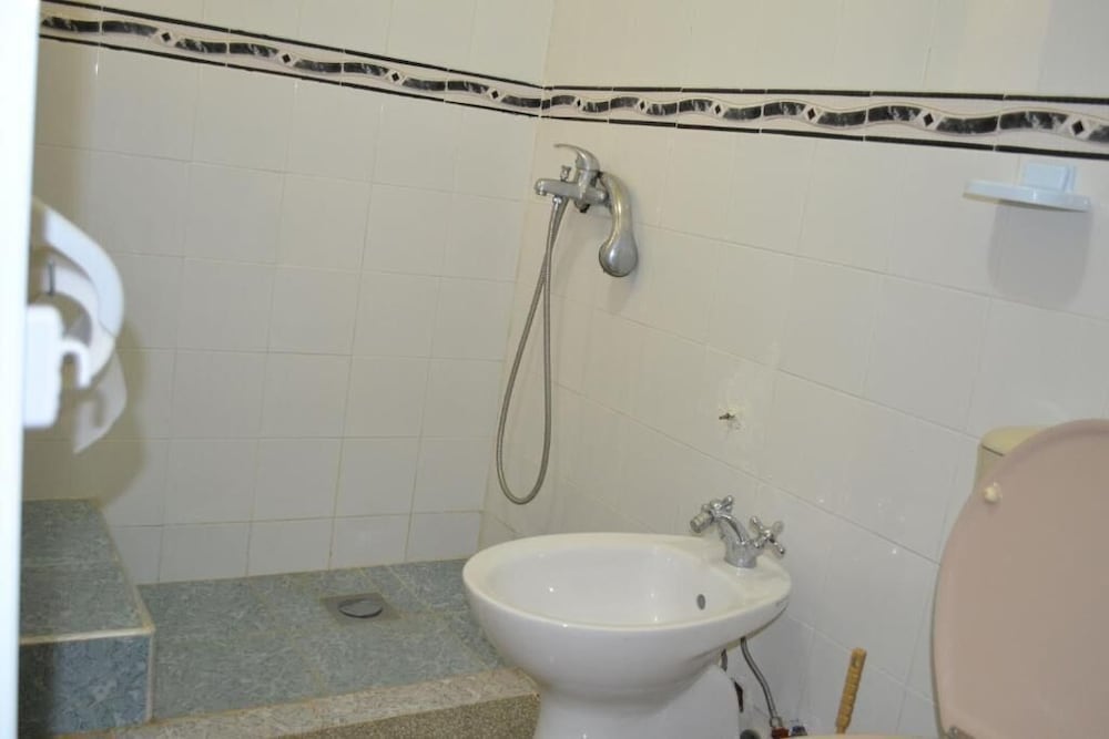 Deluxe Triple Room, 3 Twin Beds, Mountain View photo 1