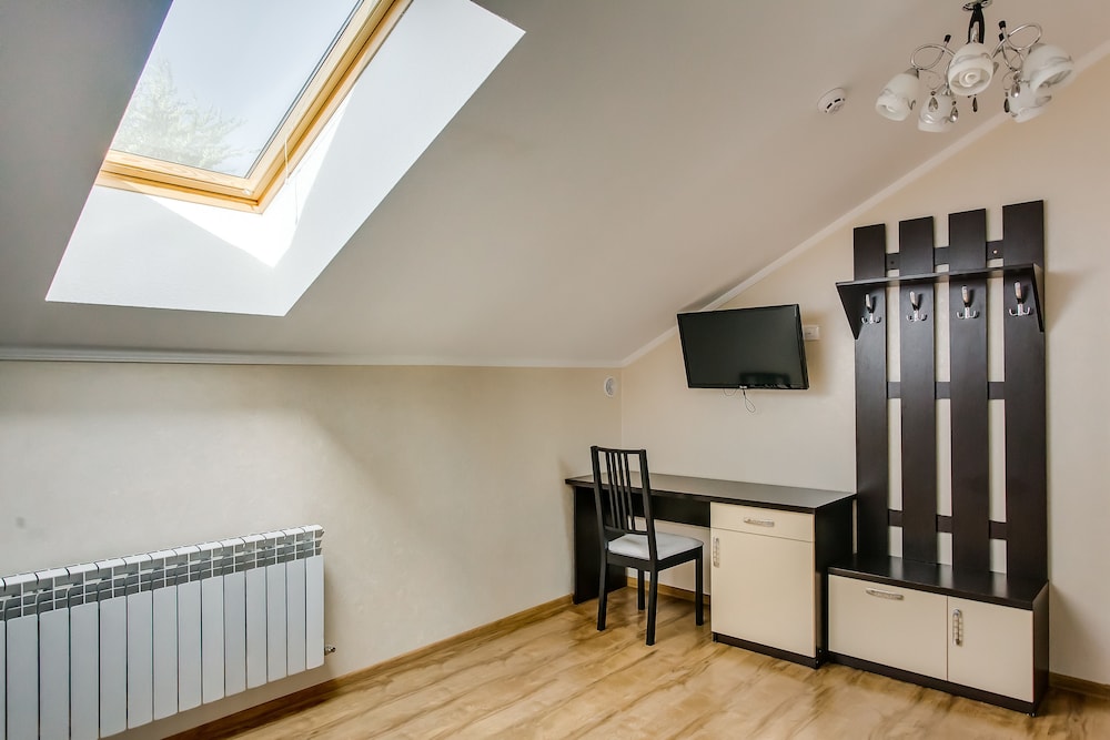 Economy Double Room photo 2