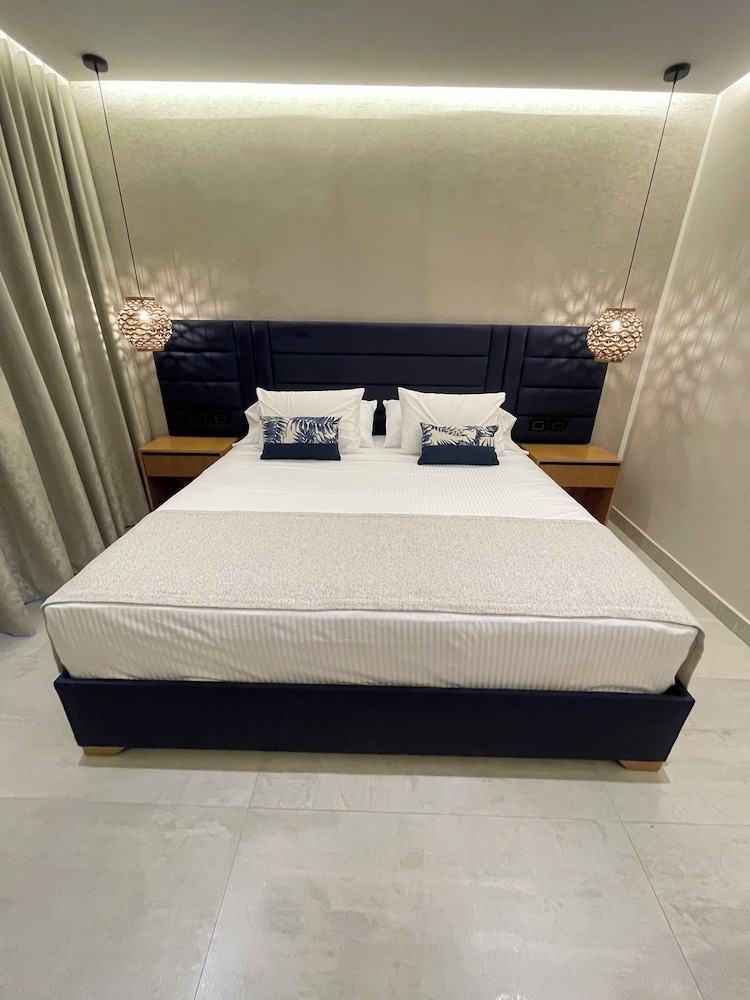 Luxury Double Room photo 3