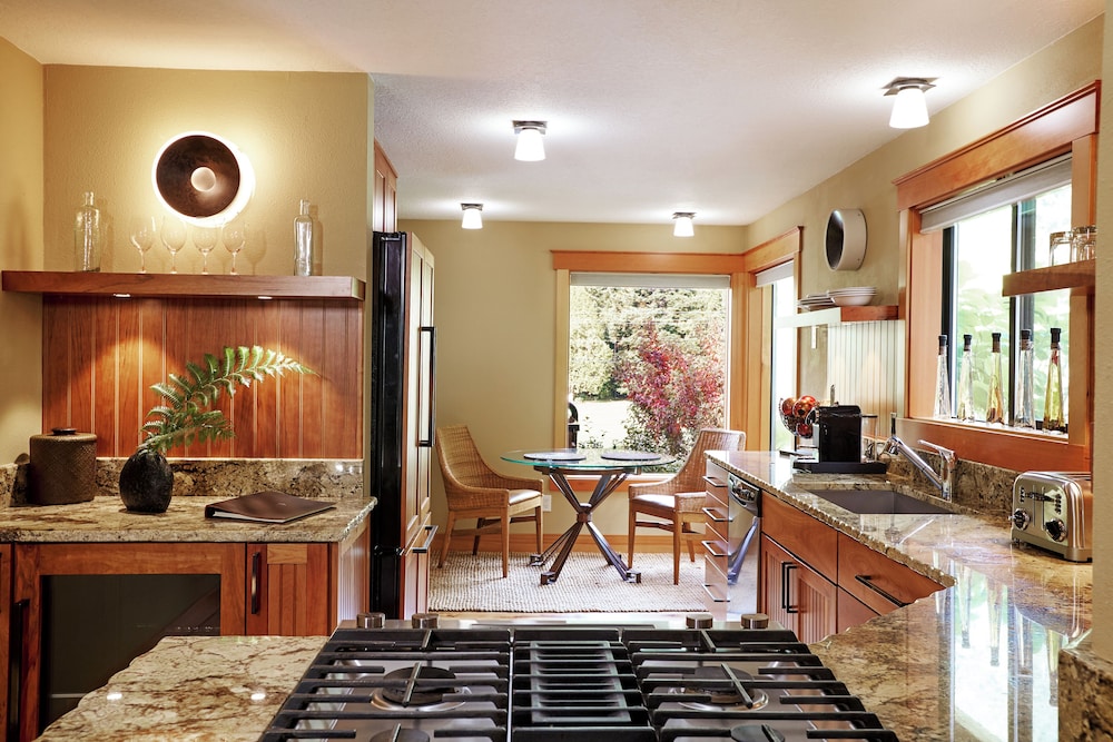 River House photo 3