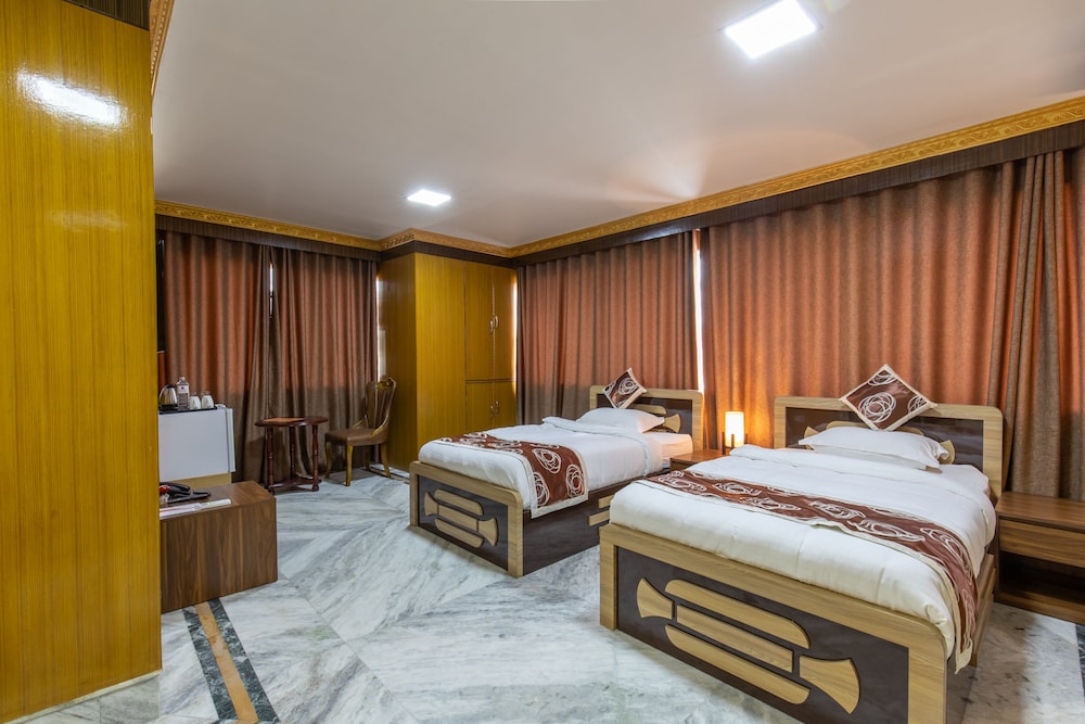 Super Deluxe Room - Photo 9