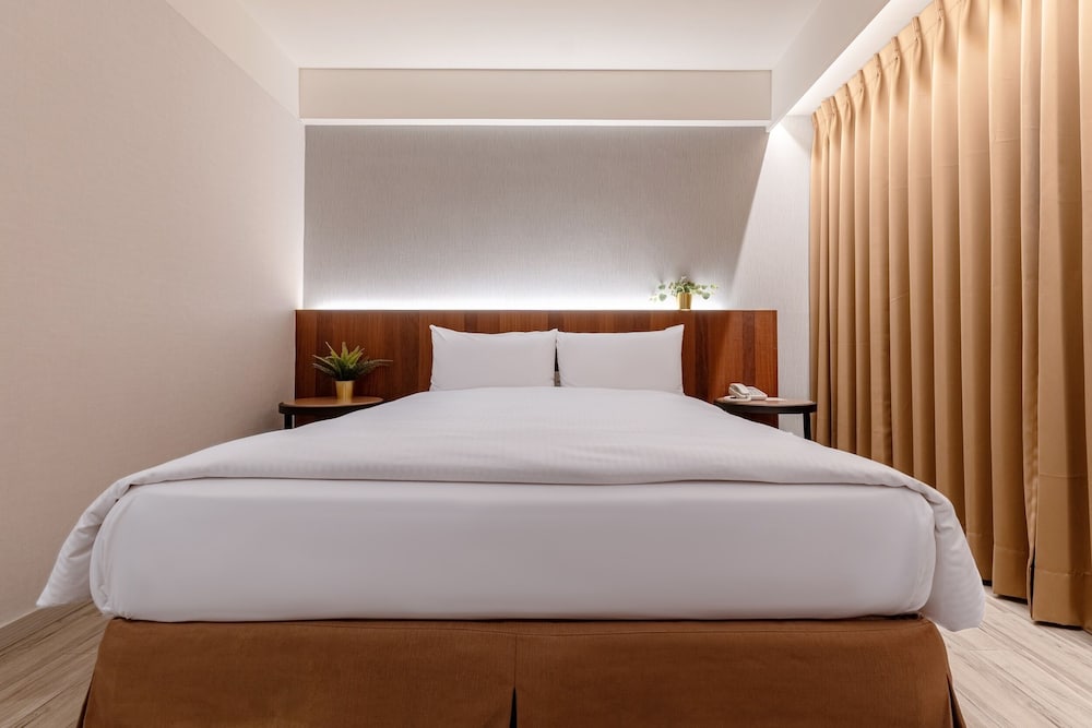 Basic Double Room photo 2