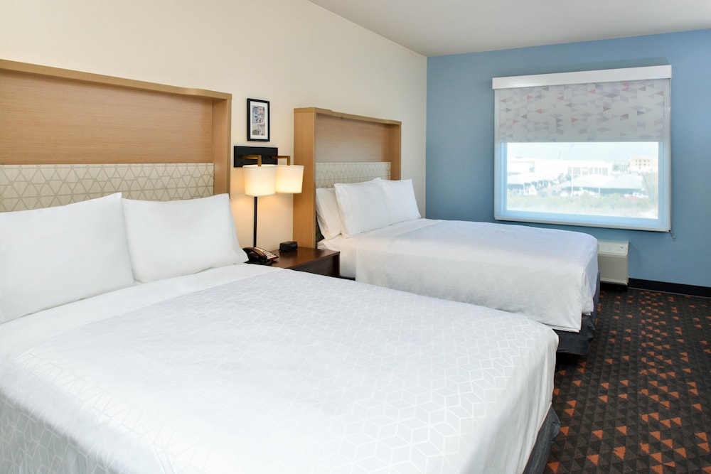 Standard Room, 2 Queen Beds, Accessible (Communications) - Photo 4