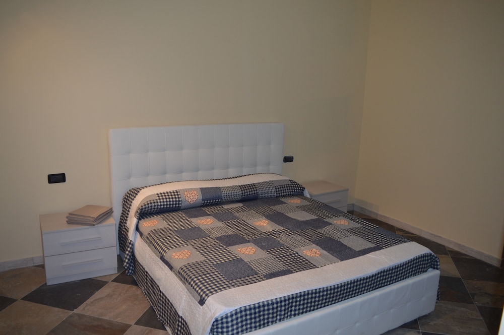 Deluxe Double Room, 1 Queen Bed, Non Smoking