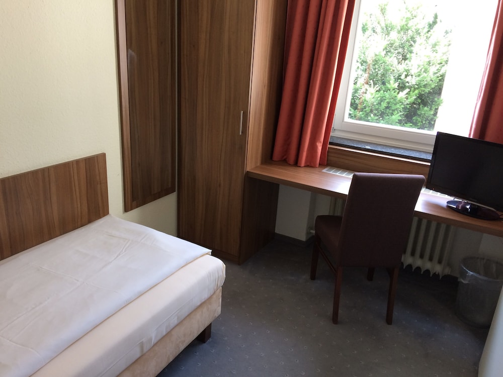 Comfort Single Room