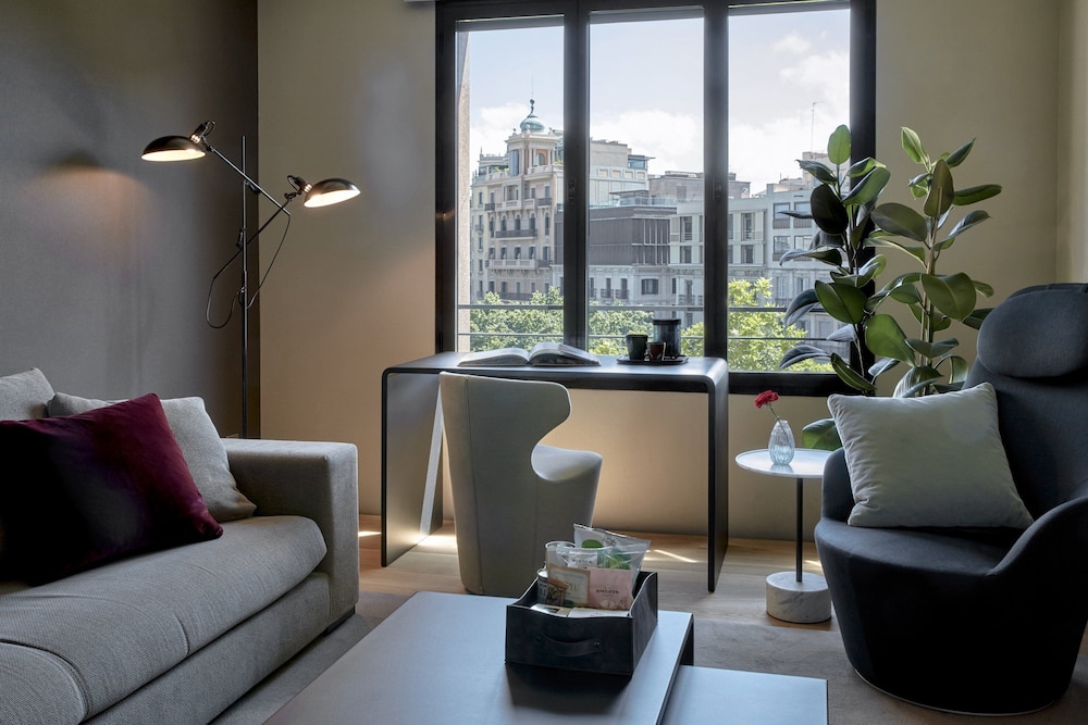 Suite (Sir City Suite)